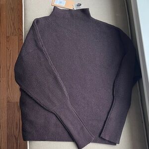 Women’s Dark Brown Mock Turtleneck Sweater NEW